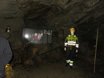 Kaivoskuilussa...