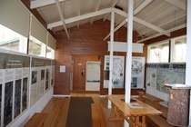 Päärakennus sisätiloiltaan..nähtynä