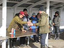 Viimmeisiä viedään kiertopalkinto jaossa