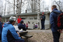 Puheita kuunnellaan..