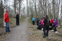 Yhdessä ollaan ja puheita seurataan..